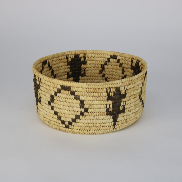 Vintage Southwest Native American Figural Woven Reed Bowl 20thC