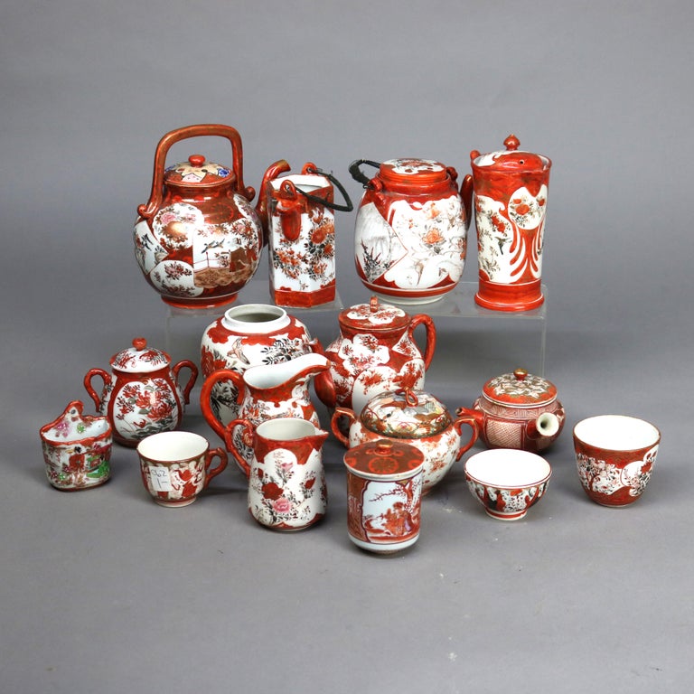 16 Piec79402es of Japanese Kutani Porcelain with Figures C1890