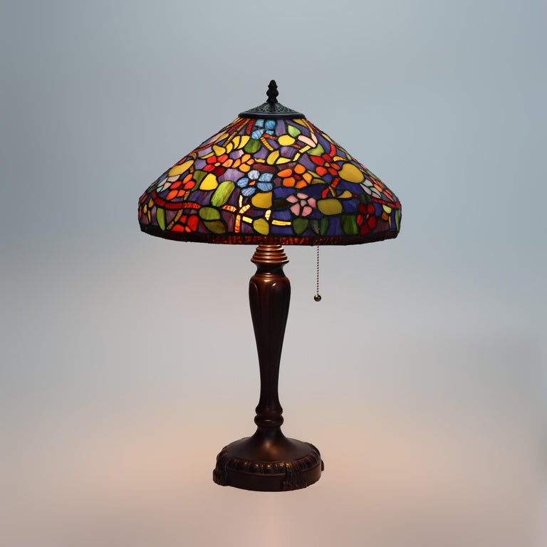Arts & Crafts Leaded Stained Glass Table Lamp 20thC