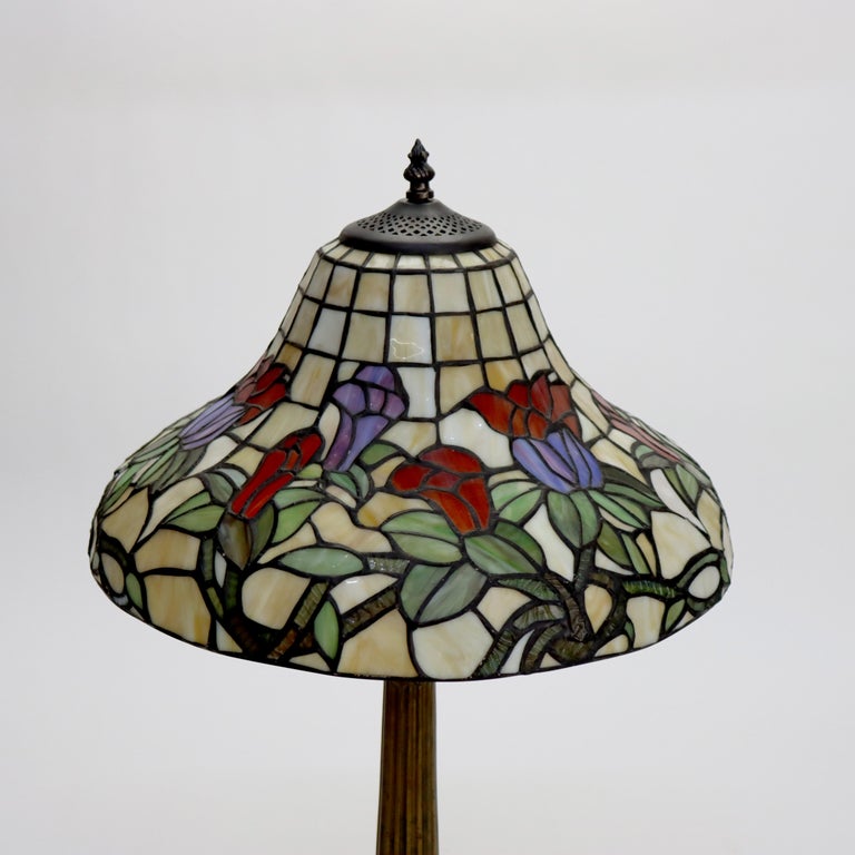 Arts & Crafts Leaded Stained Glass Table Lamp 20thC
