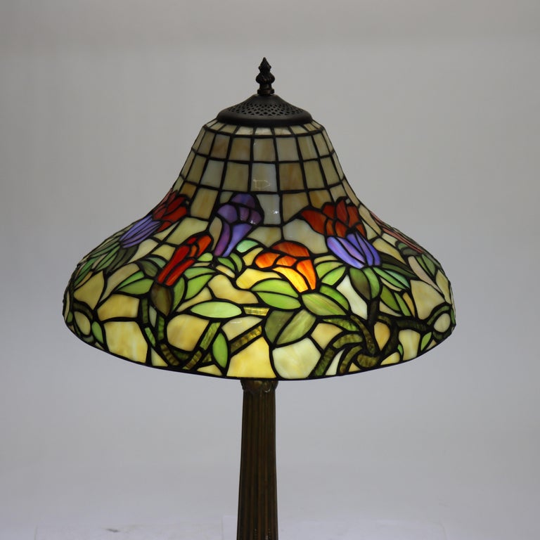 Arts & Crafts Leaded Stained Glass Table Lamp 20thC