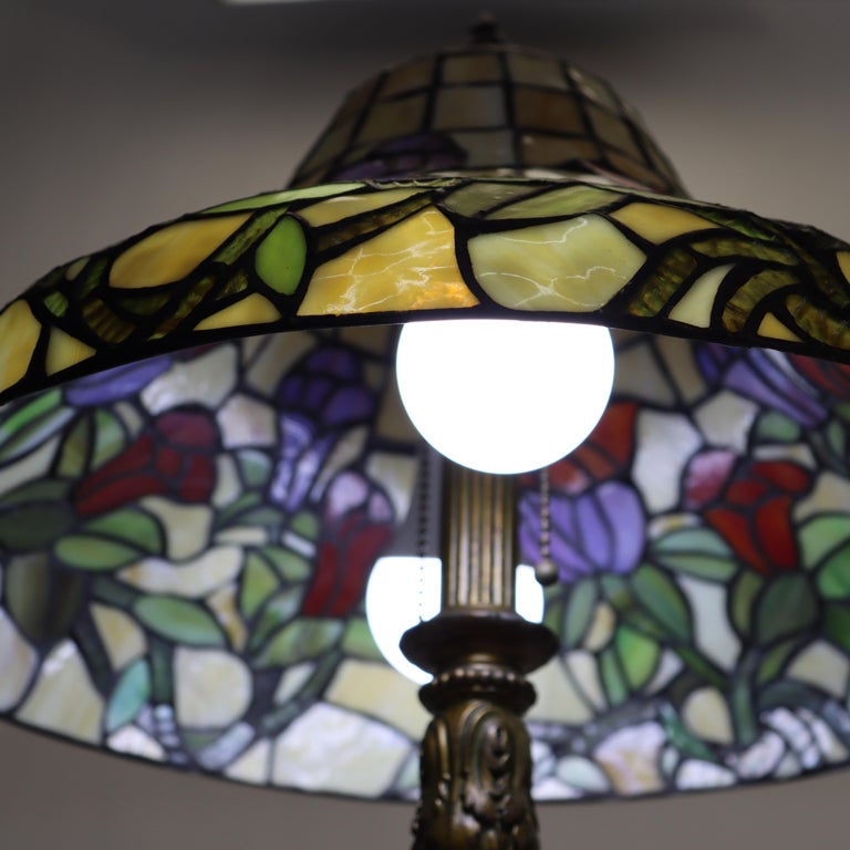 Arts & Crafts Leaded Stained Glass Table Lamp 20thC