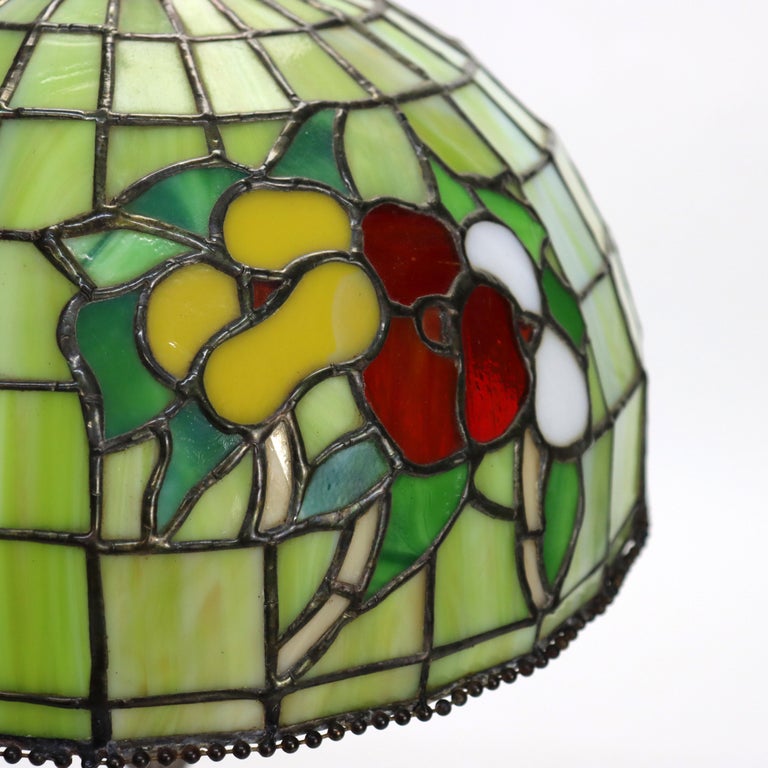 Arts & Crafts Leaded Stained Glass Table Lamp 20thC