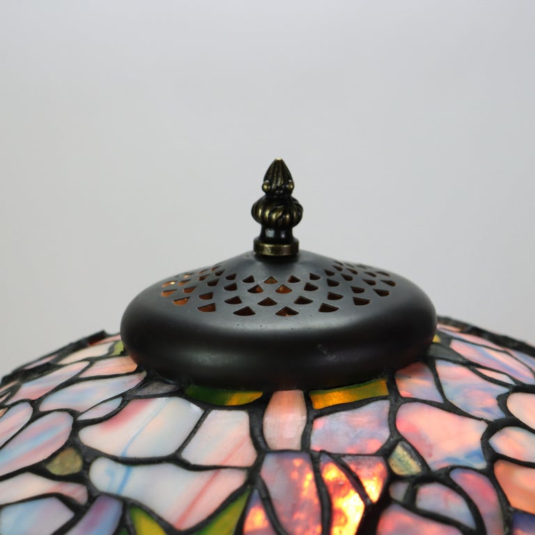 Arts & Crafts Leaded Stained Glass Table Lamp 20thC