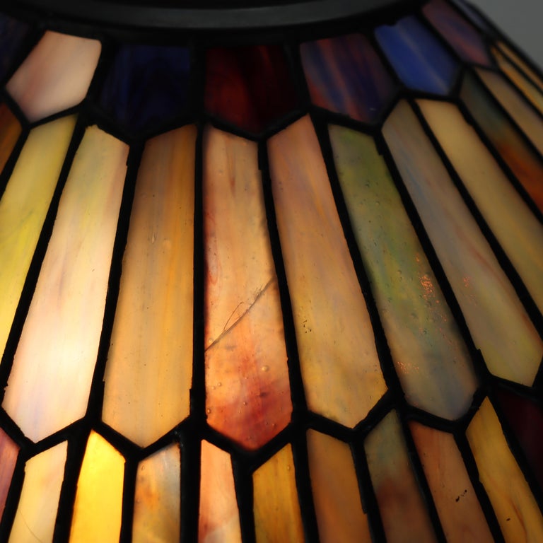 Arts & Crafts Leaded Stained Glass Table Lamp 20thC