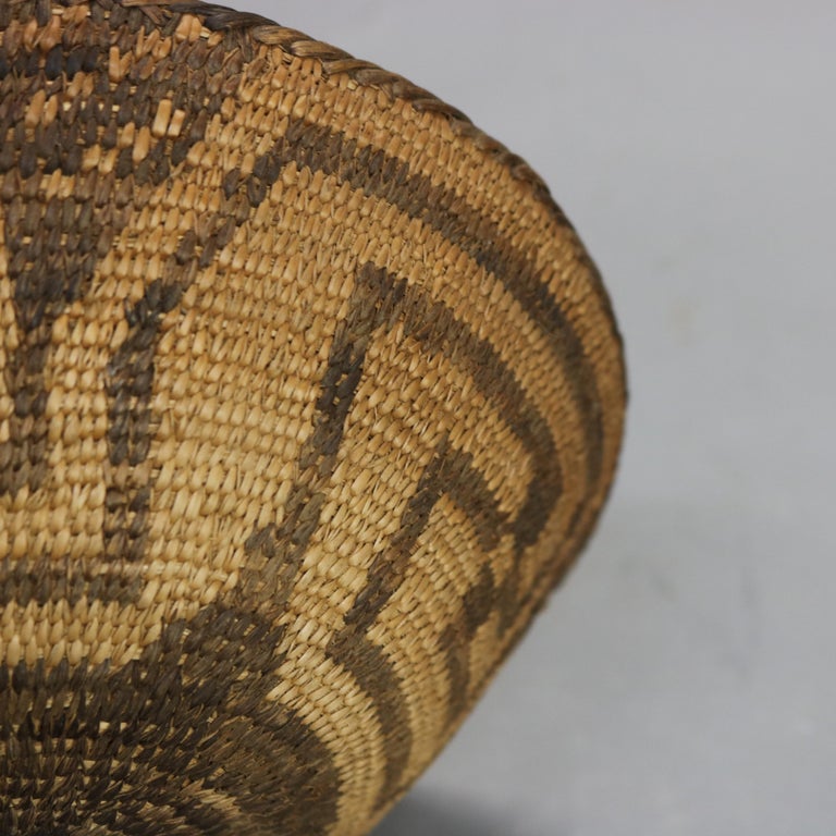 Antique Native American Indian Southwest Navajo Woven Reed Basket C1900