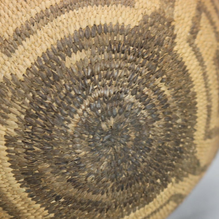 Antique Native American Indian Southwest Navajo Woven Reed Basket C1900