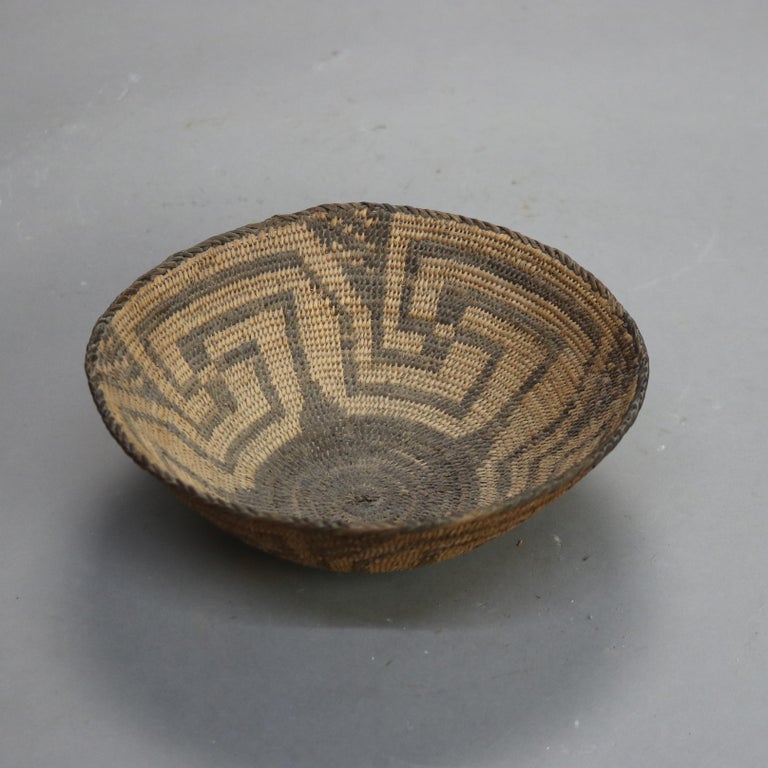 Antique Native American Indian Southwest Navajo Woven Reed Basket C1900