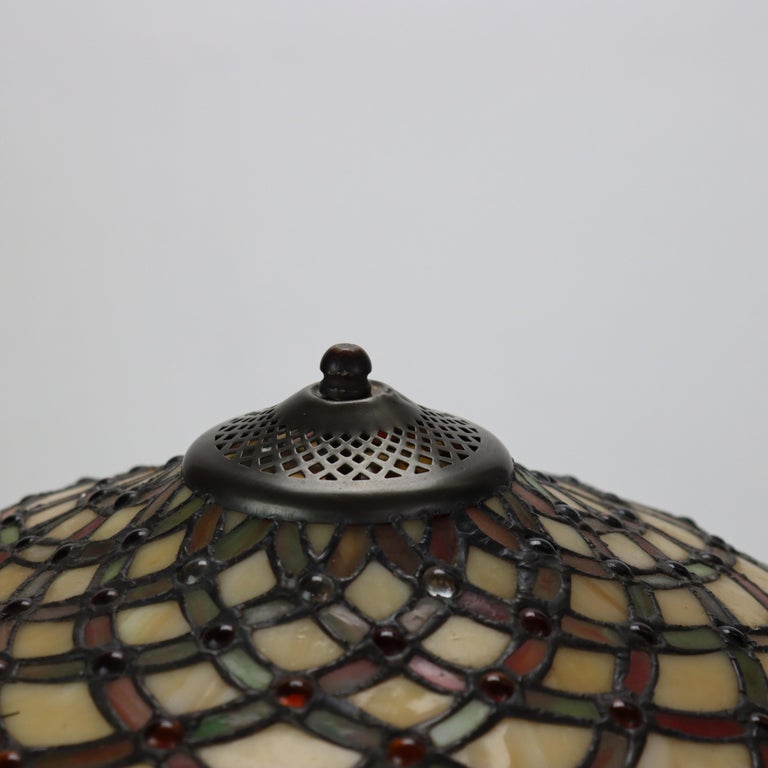 Arts & Crafts Leaded Stained Glass Table Lamp 20thC
