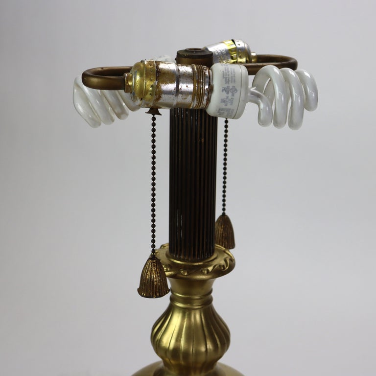 Arts & Crafts Leaded Stained Glass Table Lamp 20thC