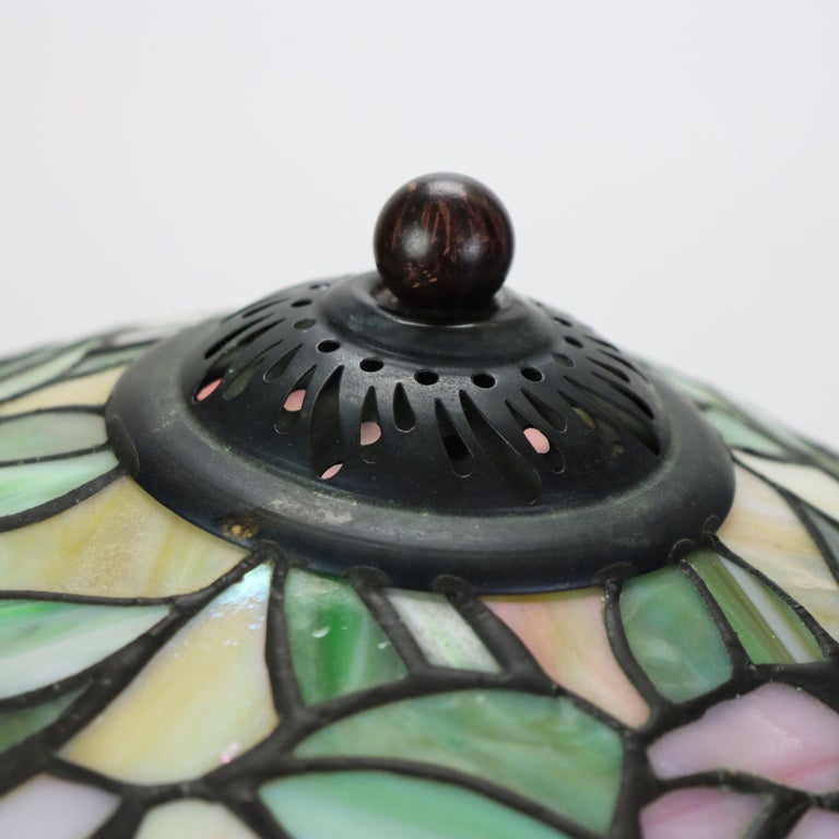 Arts & Crafts Leaded Stained Glass Table Lamp 20thC