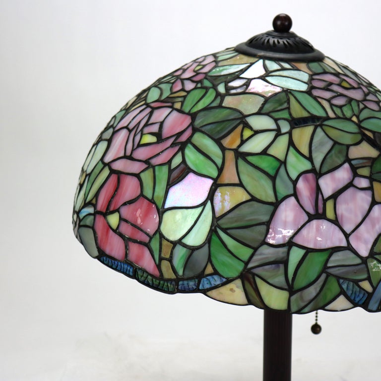 Arts & Crafts Leaded Stained Glass Table Lamp 20thC