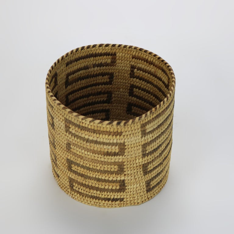 Vintage Southwest Native American Woven Woven Reed Basket 20thC