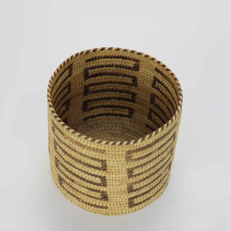 Vintage Southwest Native American Woven Woven Reed Basket 20thC