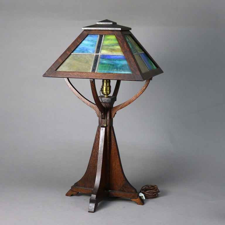 Antique Prairie School Arts and Crafts Oak Framed Slag Glass Table Lamp C1920