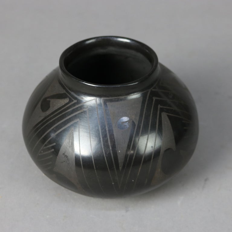 Mata Ortiz Black on Black Nicolas Signed Silveira Pottery Vase C1920
