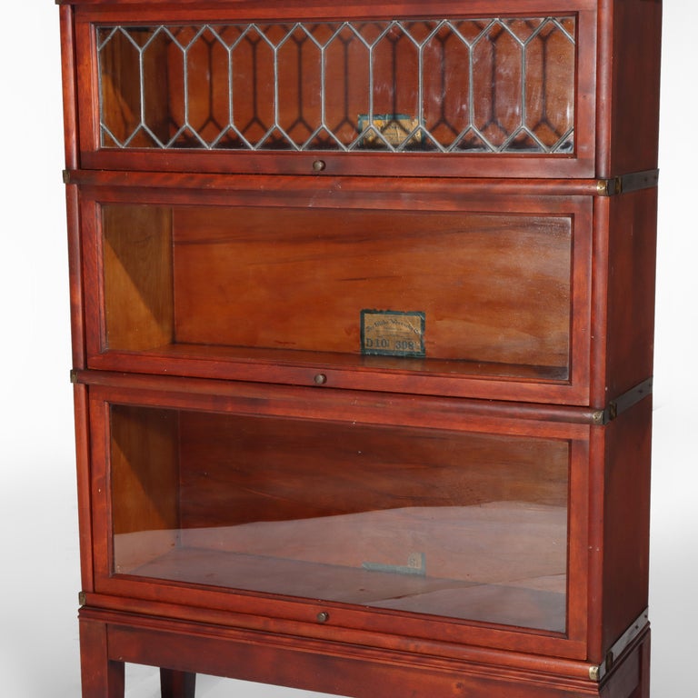 Globe Wernicke Arts & Crafts Mahogany & Leaded Glass Barrister Bookcase c1920