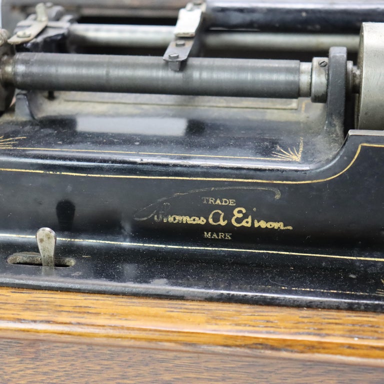 Antique Edison Oak Cylinder Phonograph Home Model C1910