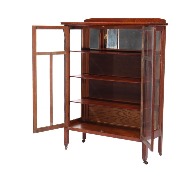 Antique Limbert School Arts & Crafts Oak 2-Door China Cabinet c1920