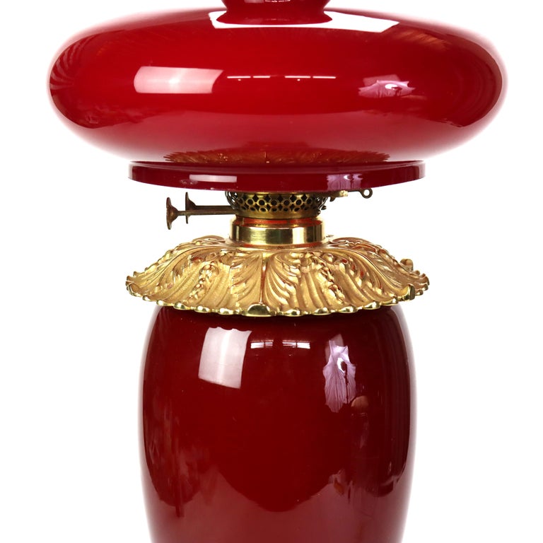 Antique E.M. & Co. Apollo Red Cased Glass Gone With The Wind Oil Lamp c1900