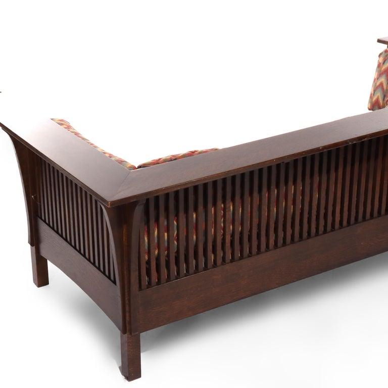 Vintage Stickley Prairie School Oak Spindle Sofa 20thC