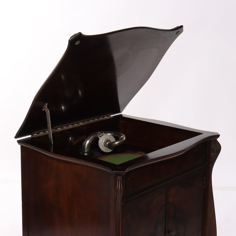 Antique Victrola Silvertone Tru-Phonic Mahogany Phonograph C1920