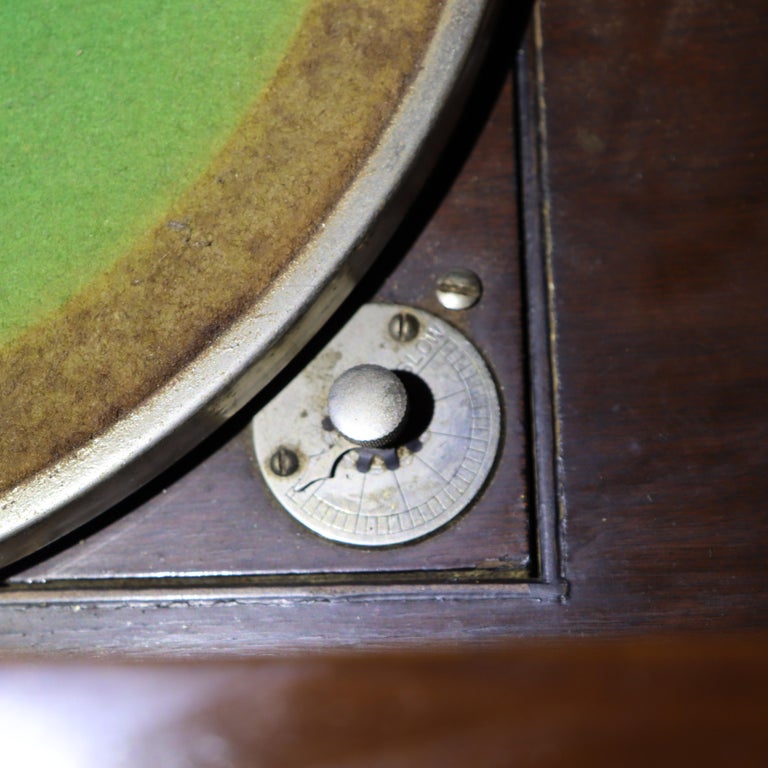 Antique Victrola Silvertone Tru-Phonic Mahogany Phonograph C1920