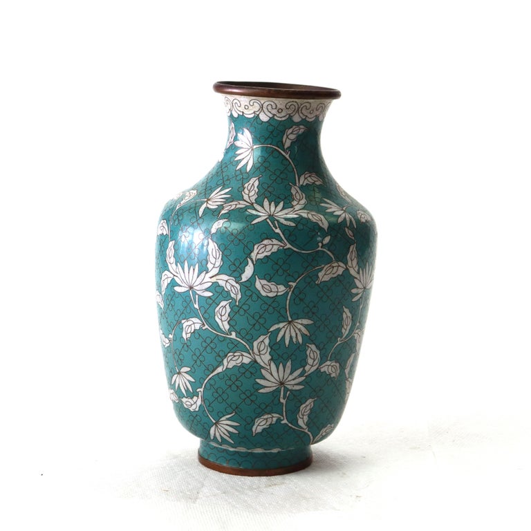 Antique Chinese Cloisonne Enameled Vase C1920