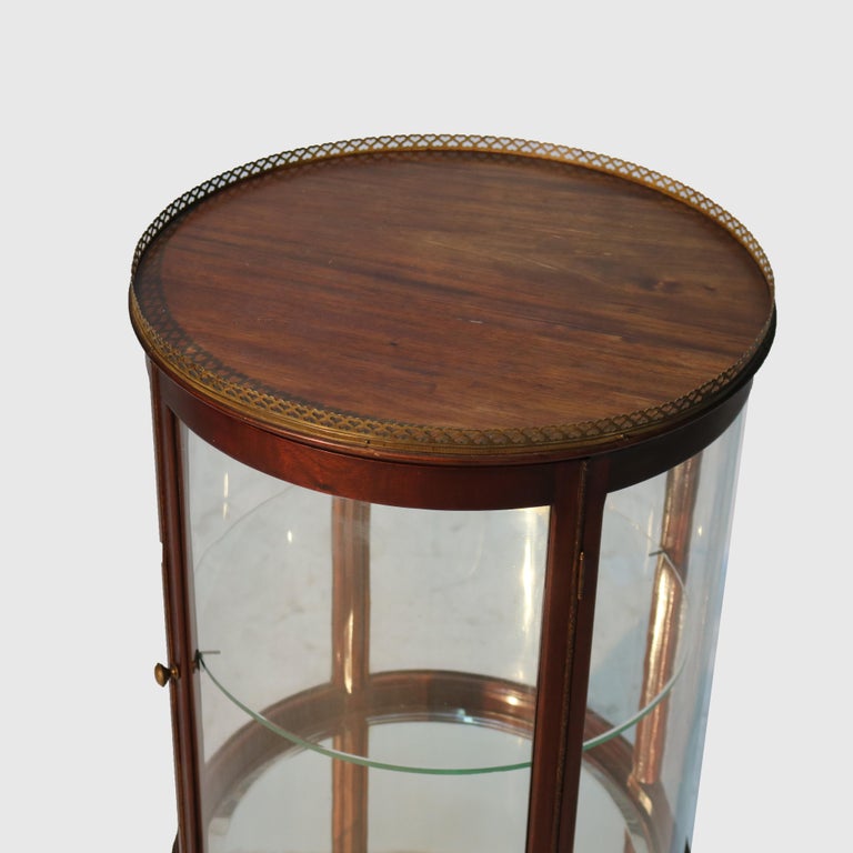 Antique Louis XVI Style Mahogany, Glass & Ormolu Round Vitrine C1910