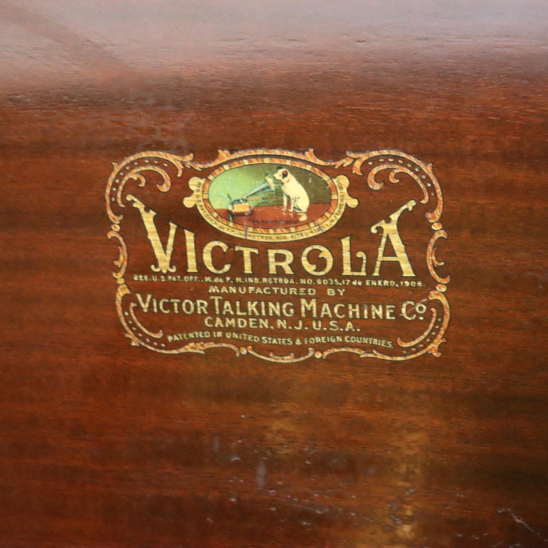 Antique Victor Victrola VV-230 Mahogany Phonograph Credenza Cabinet C1920