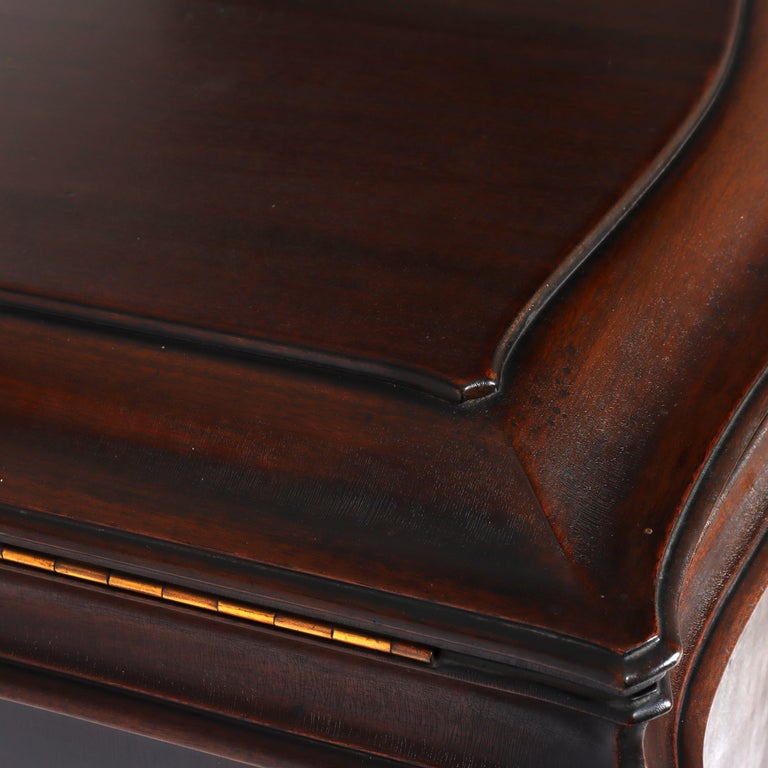 Antique Victor Victrola VV-230 Mahogany Phonograph Credenza Cabinet C1920