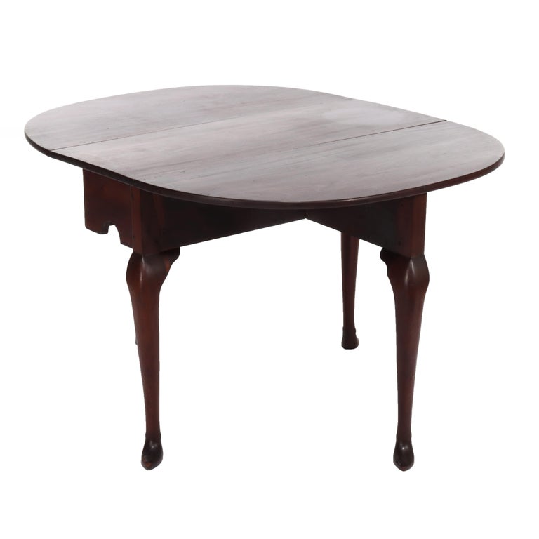 18thC Chippendale Mahogany Drop Leaf Claw & Ball Foot Gate Leg Table