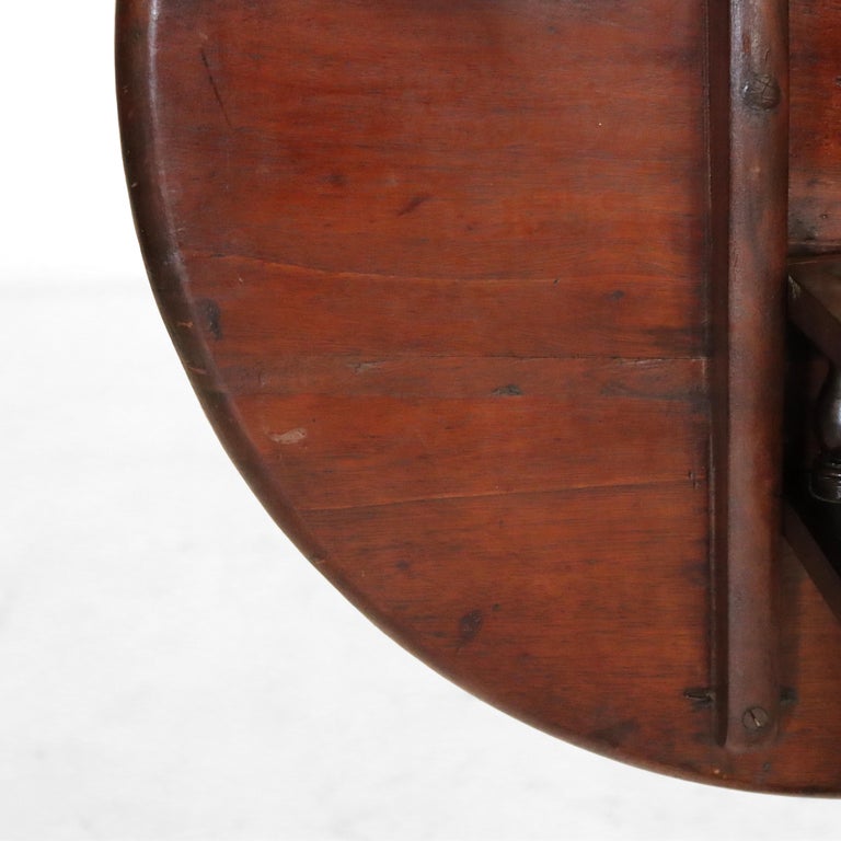 Antique Queen Anne Mahogany Revolving Tilt Top Table With Bird Cage 19thC