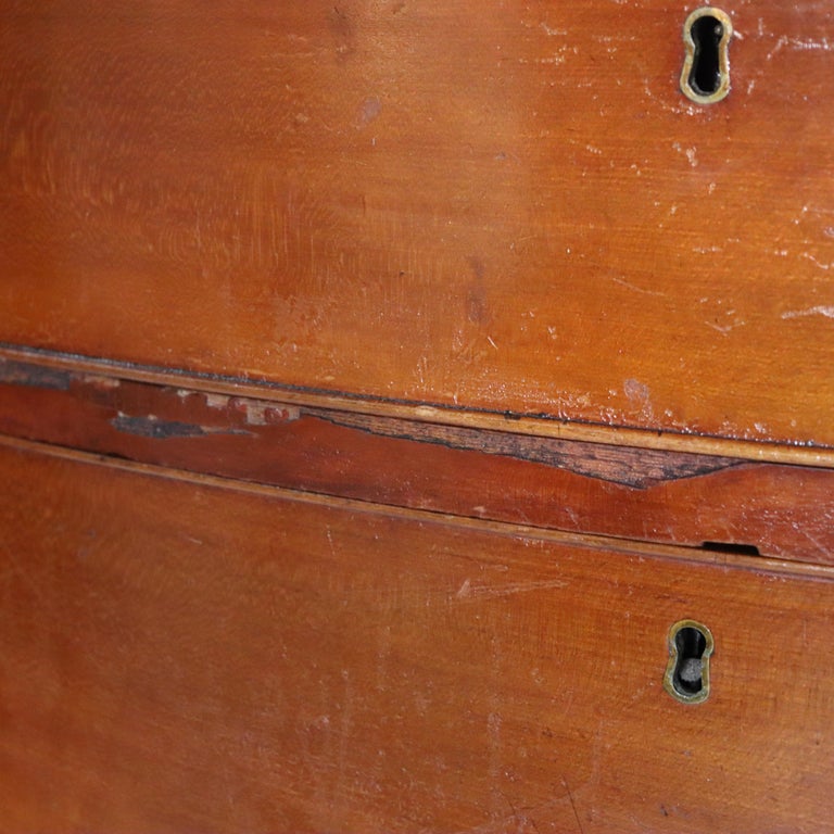 Antique Sheraton Cherry Bow Front Chest With Graduated Drawers 19thC
