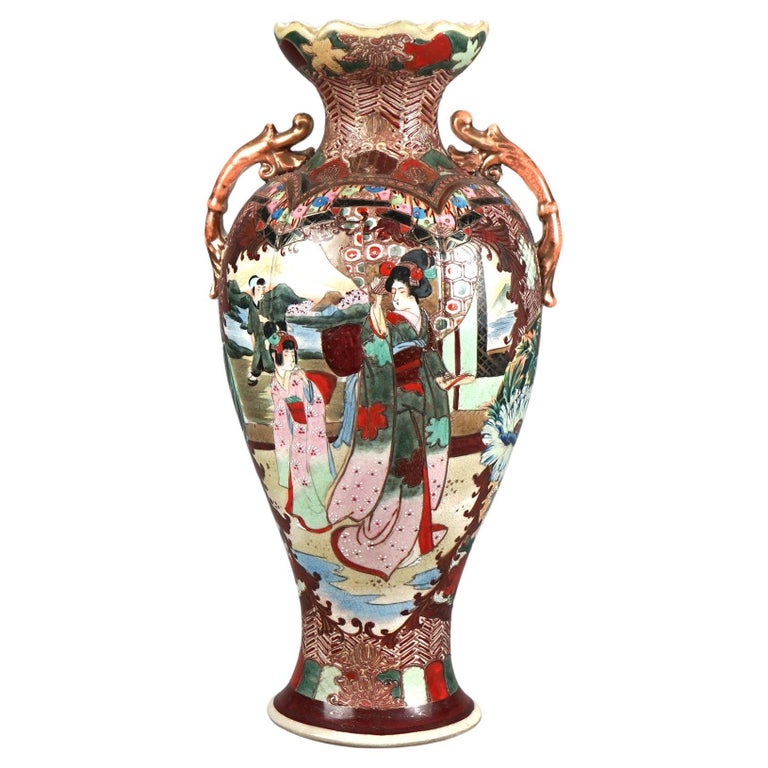 Antique Japanese Satsuma Hand Painted & Gilt Pottery Portrait Vase C1920