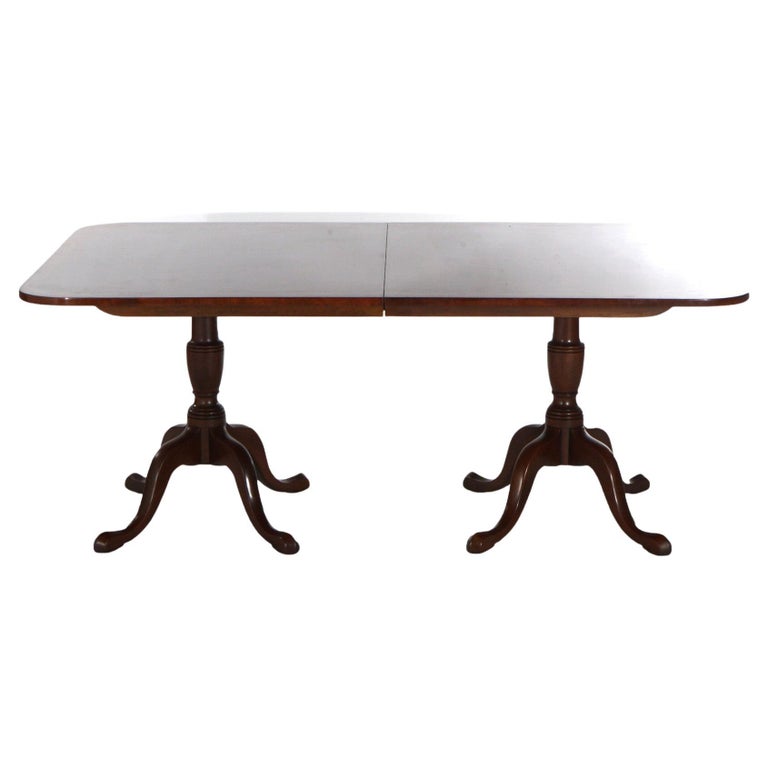 Queen Anne Style Kittinger Mahogany Dining Room Double Pedestal Table 20thC