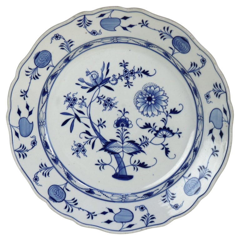 Antique Meissen Porcelain Charger with Onion Pattern C1900