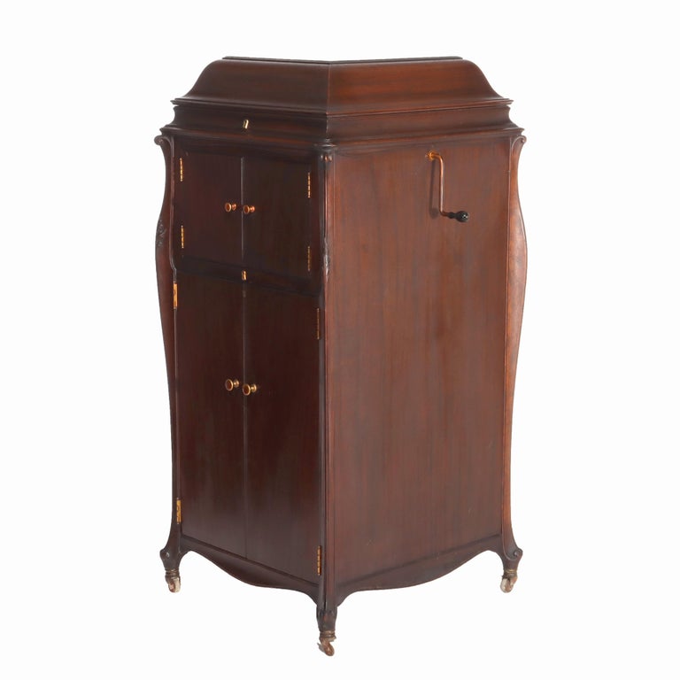 Victrola XVI Mahogany Upright Disc Player & Discs C1900