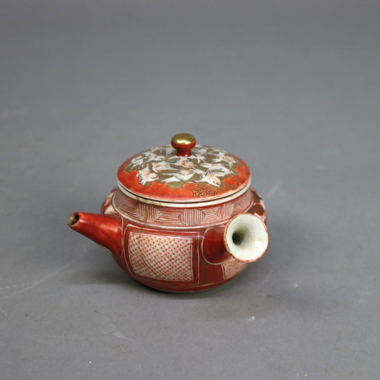 16 Piec79402es of Japanese Kutani Porcelain with Figures C1890
