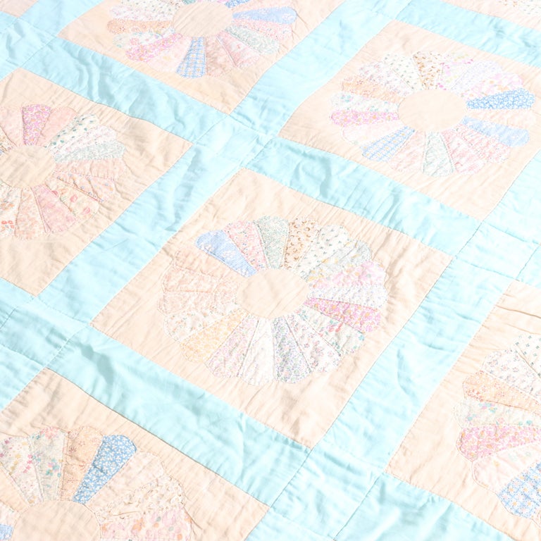 Antique Hand Sewn & Embroidered Amish Quilt, Dresden Plate, C1900