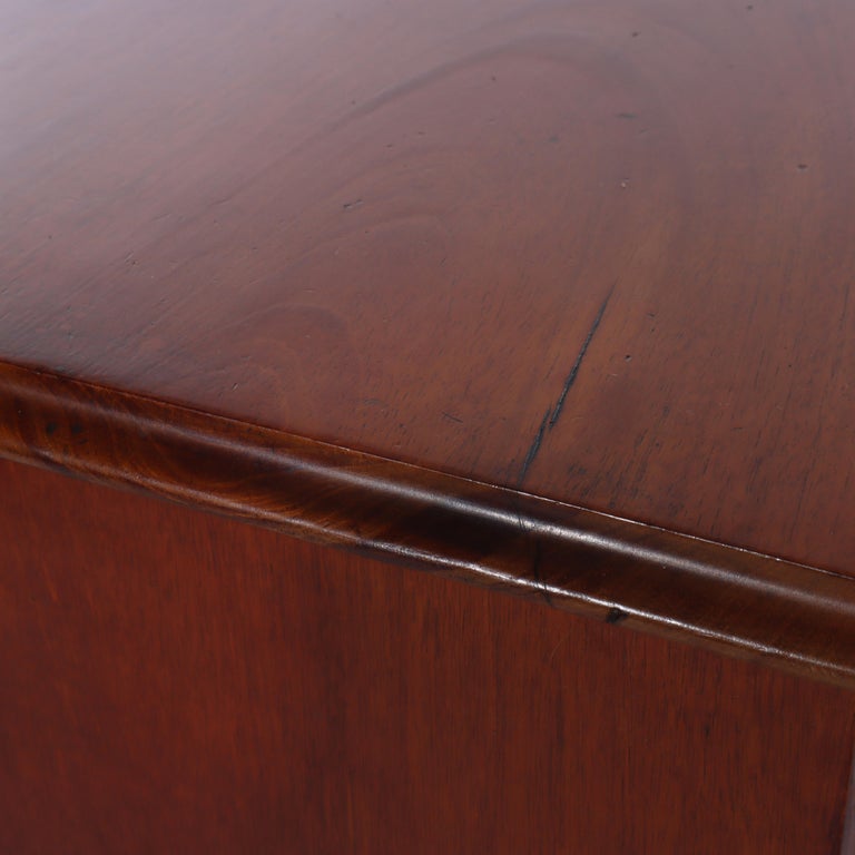 Antique Boston Chippendale Mahogany 4-Graduated Drawer Bow Front Chest c1800