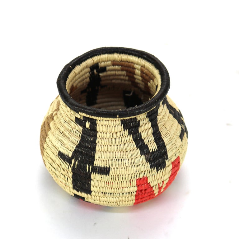 Vintage Native South American Wounaan & Embera Figural Woven Reed Basket 20thC