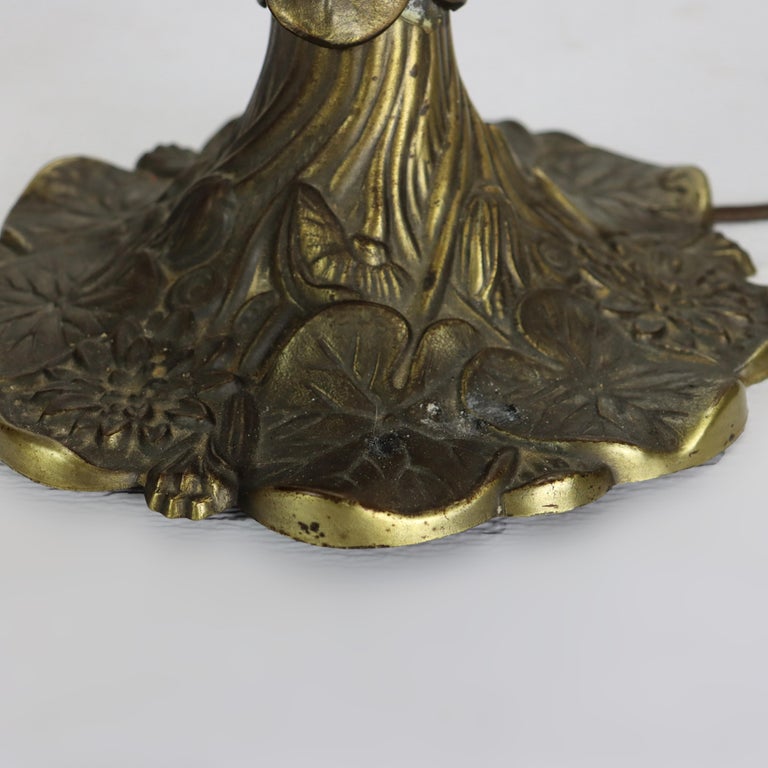 Vintage Tiffany School Leaded Stained Glass Floral Table Lamp 20thC