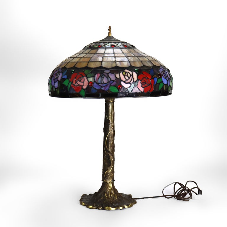 Vintage Tiffany School Leaded Stained Glass Floral Table Lamp 20thC