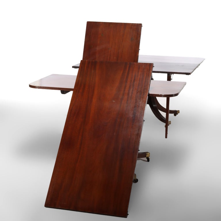 Duncan & Phyfe Style George III Mahogany Banquet Table with Three Leaves c1820