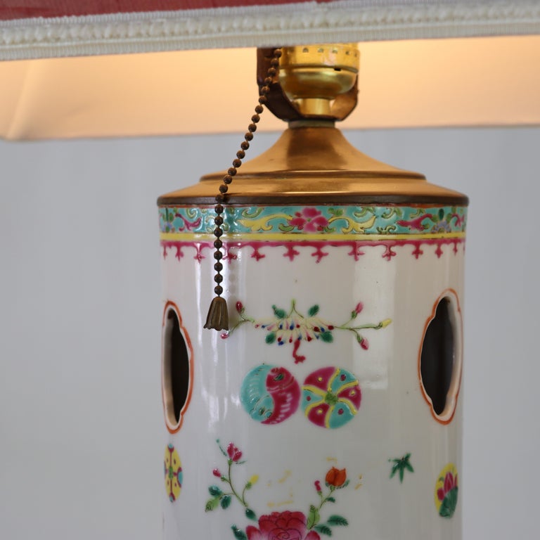 Antique Hand Painted Chinese Cutout Porcelain Wig Stand Table Lamp 19thC