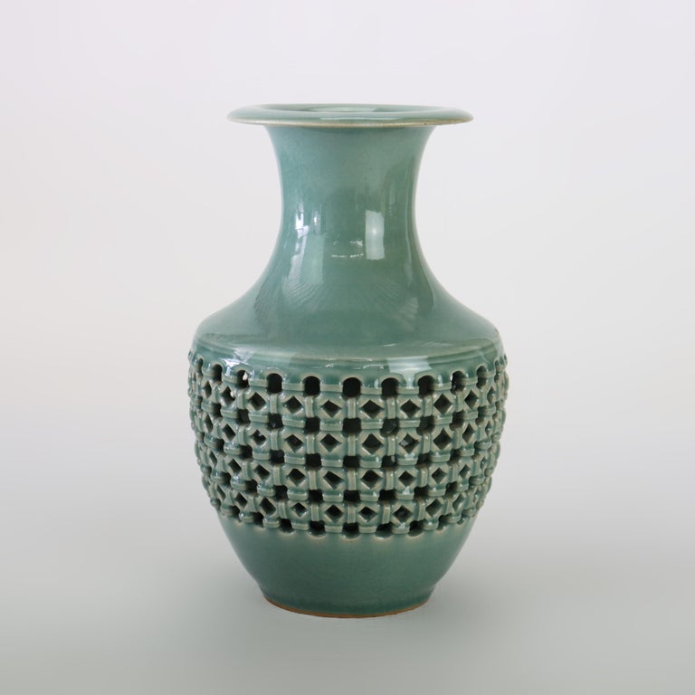 Antique Japanese Reticulated Celadon Pottery Vase Signed C1920