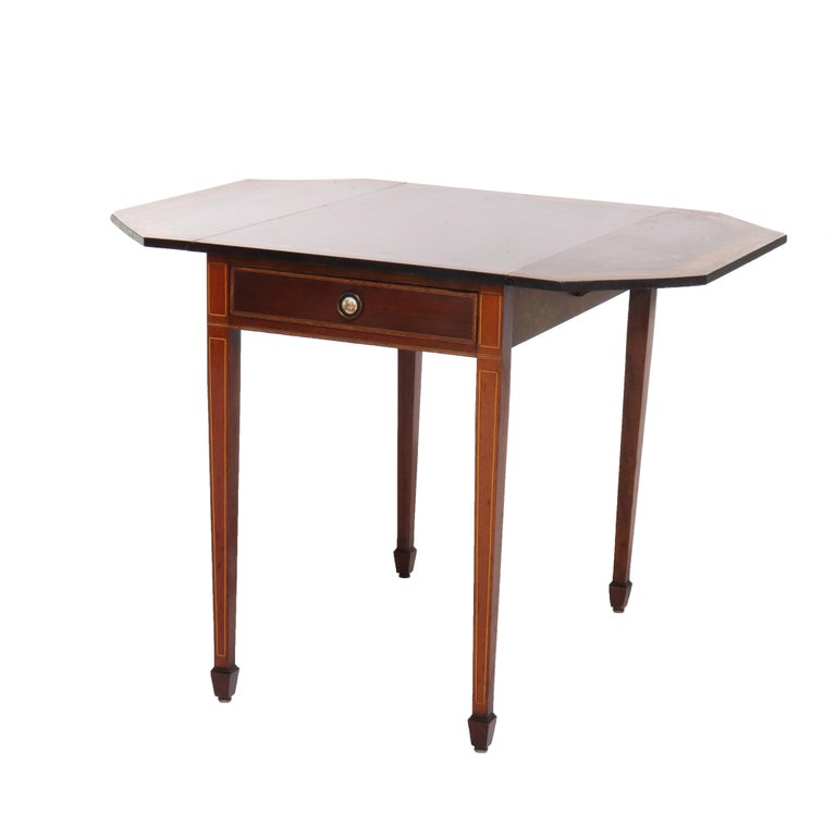 Antique Pembroke Style Banded & Inlaid Mahogany Drop Leaf Table c1920