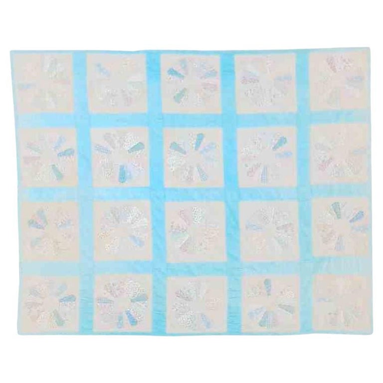 Antique Hand Sewn & Embroidered Amish Quilt, Dresden Plate, C1900