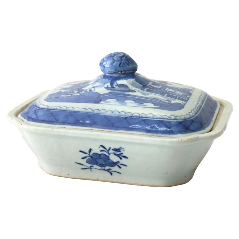 Antique Chinese Canton Porcelain Covered Vegetable Dish 19thC